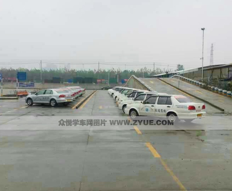 長沙交通駕校考試車