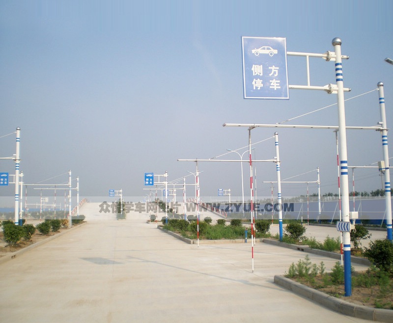 聯合駕校側方停車學車場地
