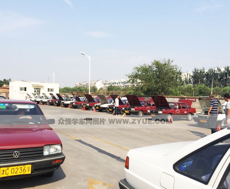 天津家宜駕校訓練車型