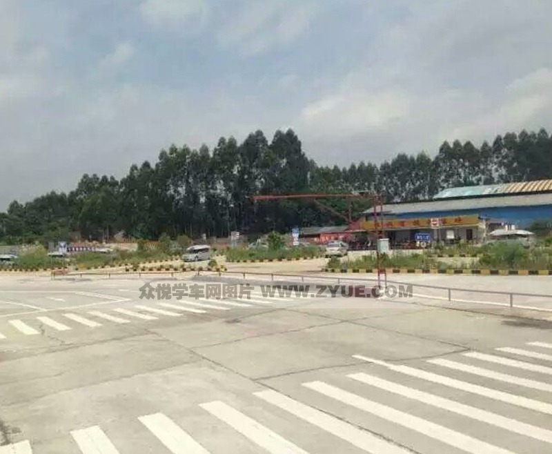 農興駕校訓練場地