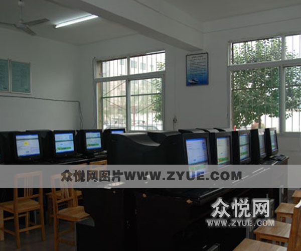 通達駕校模擬教室3